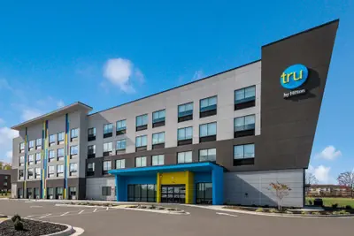 Photo 2 - Tru by Hilton Greensboro, NC