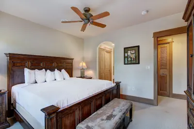 Photo 4 - Luxurious 1 Br In River Run Village With Ski In Ski Out 1 Bedroom Condo by RedAwning