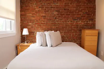 Photo 4 - Maverick Suites at 402 Columbus Ave