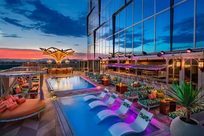 Photo 2 - Moxy Downtown Los Angeles