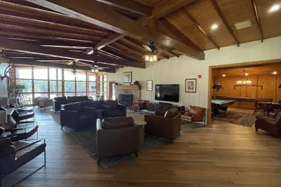 Photo 3 - Scrappin Valley Lodge