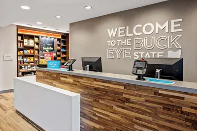 Photo 5 - Hampton Inn & Suites Cincinnati West