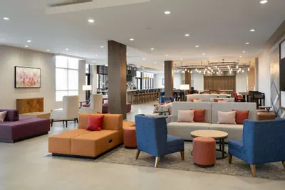 Photo 4 - Hilton Garden Inn Visalia, Ca