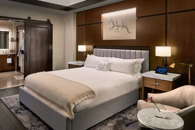 Photo 5 - Laurel Hotel and Spa