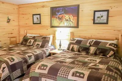 Photo 4 - Nicky's Resort