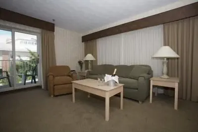Photo 5 - Winnapaug Inn