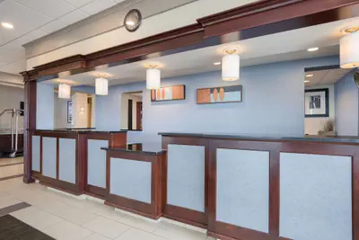 Photo 5 - Best Western Northwest Indiana Inn