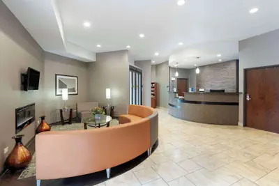 Photo 2 - Best Western University Inn At Valparaiso