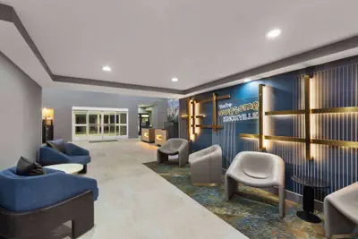 Photo 5 - La Quinta Inn & Suites by Wyndham Knoxville Papermill