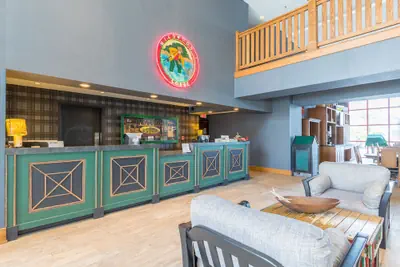 Photo 4 - Wildwood Lodge