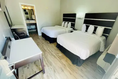 Photo 3 - Americas Best Value Inn Arlington