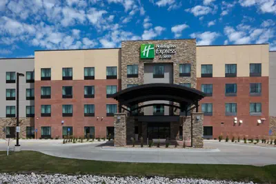 Photo 2 - Holiday Inn Express Hotel & Suites Fort Dodge by IHG