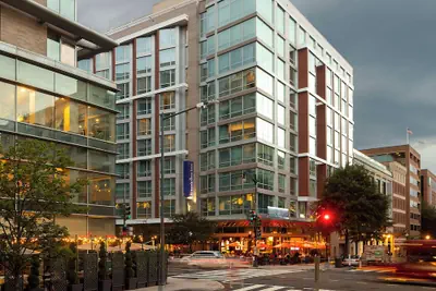 Photo 2 - Hilton Garden Inn Washington DC/Georgetown Area