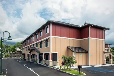 Photo 2 - Holiday Inn Express Hotel & Suites Kailua-Kona by IHG