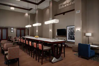 Photo 3 - Hampton Inn & Suites Portland/Vancouver
