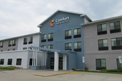 Photo 2 - Comfort Inn & Suites Grand Forks near Alerus Center