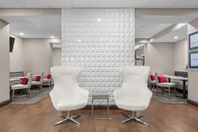 Photo 5 - Hampton Inn Atlanta McDonough