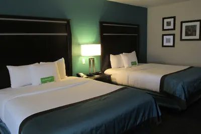 Photo 4 - La Quinta Inn & Suites by Wyndham Sioux Falls