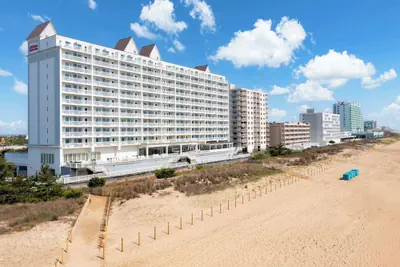 Photo 2 - Hilton Garden Inn Ocean City Oceanfront
