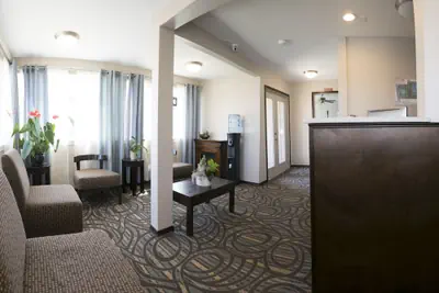 Photo 4 - Sunrise Inn Villas and Suites