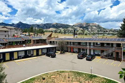 Photo 2 - Coyote Mountain Lodge