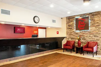Photo 3 - Red Roof Inn Slidell
