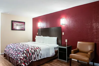 Photo 5 - Red Roof Inn Slidell
