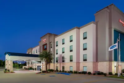 Photo 2 - Hampton Inn Lake Charles