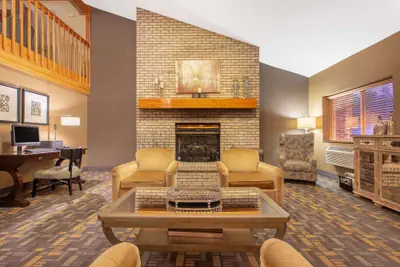 Photo 2 - AmericInn by Wyndham Rhinelander