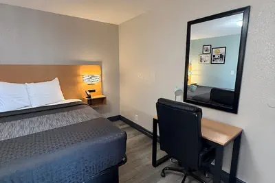 Photo 5 - Americas Best Value Inn Ponca City
