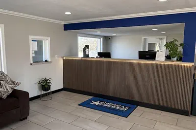 Photo 3 - Americas Best Value Inn Ponca City
