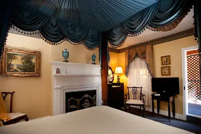 Photo 4 - Monmouth Historic Inns and Gardens