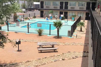 Photo 2 - Howard Johnson by Wyndham Odessa TX