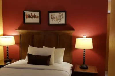 Photo 3 - The Royal Victorian Motel