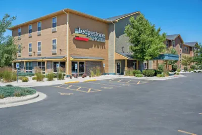Photo 2 - Ledgestone Suites Hotel Billings