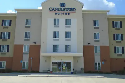 Photo 2 - Candlewood Suites Sidney by IHG