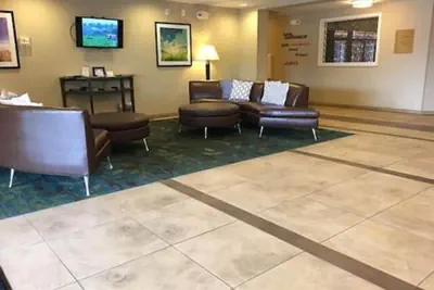 Photo 5 - Candlewood Suites Sidney by IHG