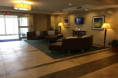 Photo 4 - Candlewood Suites Sidney by IHG