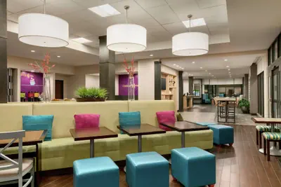 Photo 5 - Home2 Suites by Hilton NY Long Island City/Manhattan View