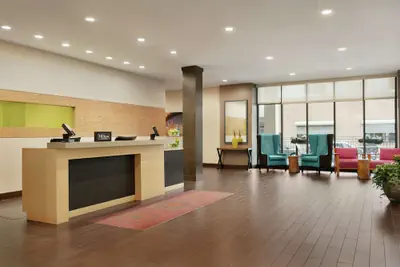 Photo 4 - Home2 Suites by Hilton NY Long Island City/Manhattan View