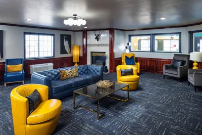 Photo 5 - Hotel J Green Bay