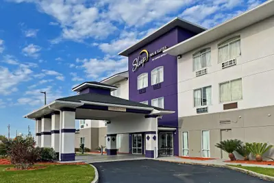 Photo 2 - Sleep Inn & Suites Foley - Gulf Shores North