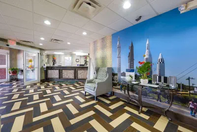 Photo 3 - Quality Inn & Suites Huntsville Research Park Area