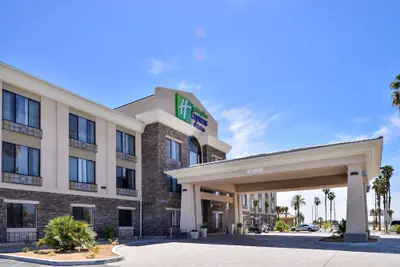 Photo 2 - Holiday Inn Express & Suites Indio - Coachella Valley by IHG