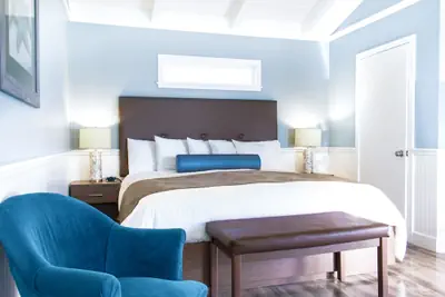 Photo 4 - Ocean Echo Inn and Beach Cottages