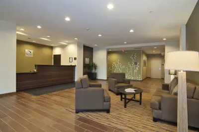 Photo 3 - Sleep Inn & Suites Marshall - University Area