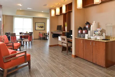 Photo 4 - Comfort Inn & Suites Avera Southwest
