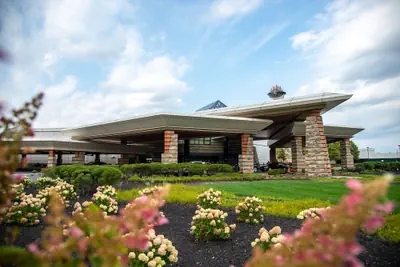 Photo 2 - Mohegan Pennsylvania Casino Resort - Adults Only 21+