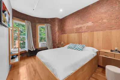Photo 2 - Morris Guest House