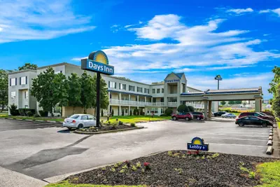 Photo 2 - Days Inn by Wyndham Chattanooga/Hamilton Place
